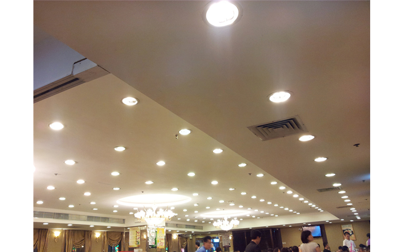 LED